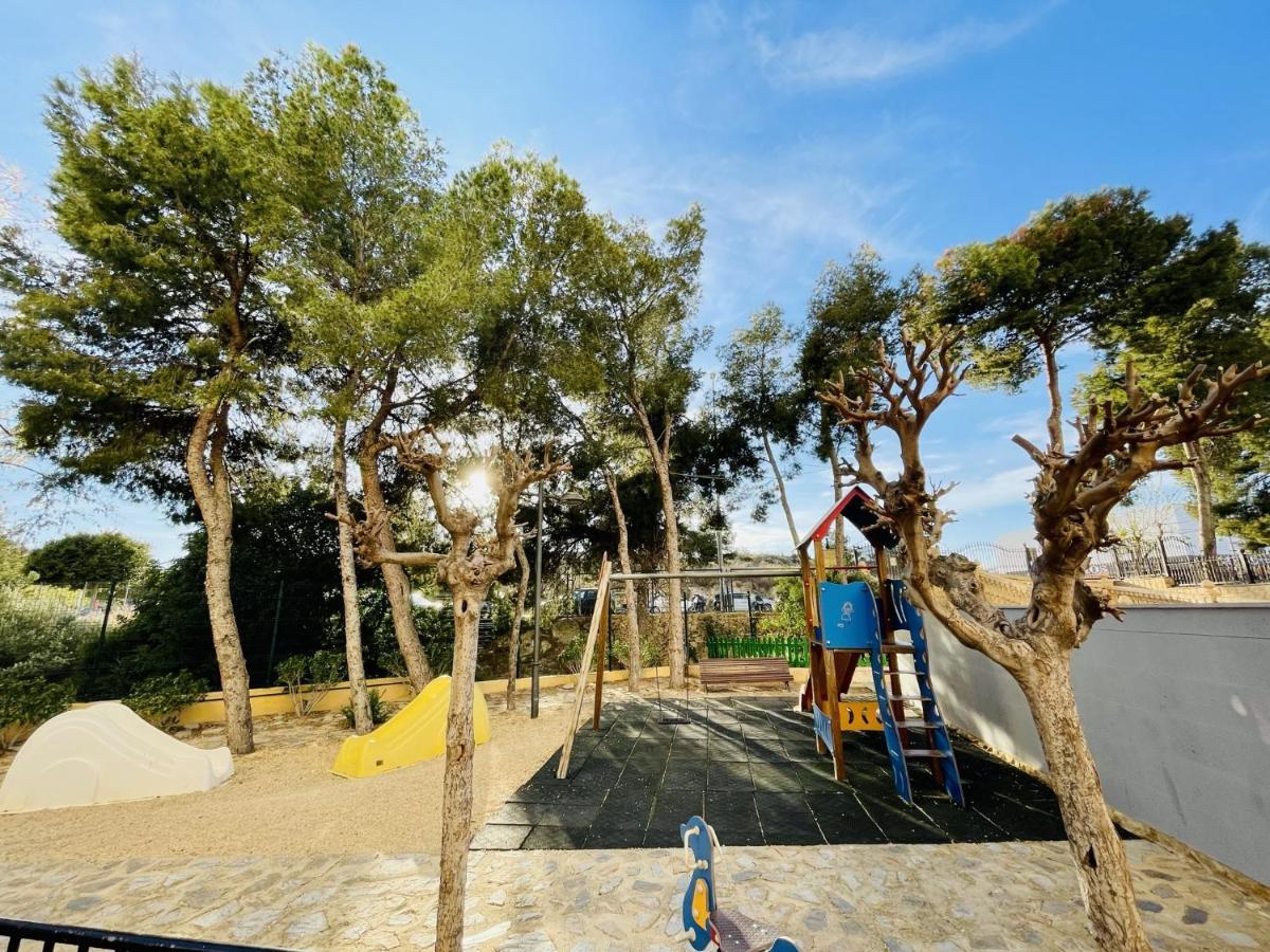 Апартаменти A935 - La Cala Ла-Віла-Джойоза Екстер'єр фото